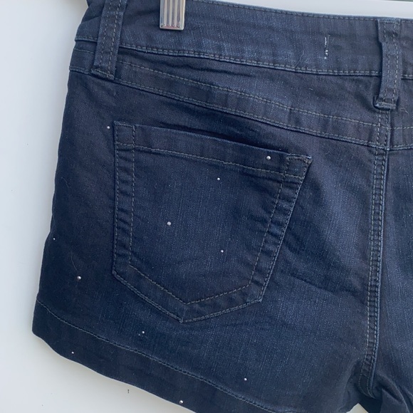 Standards & Practices denim shorts with sparkles - Picture 10 of 13